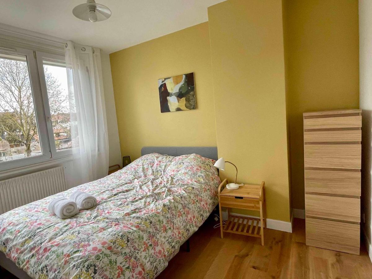 La Chambre Jaune Maison Avec Grande Terrasse Et Garage Prive Villa Лил Екстериор снимка