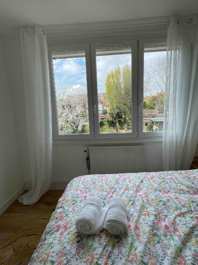La Chambre Jaune Maison Avec Grande Terrasse Et Garage Prive Villa Лил Екстериор снимка